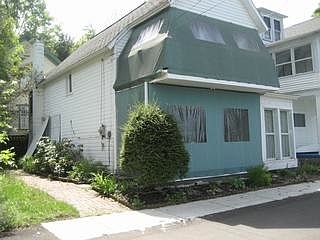 1st image of 25 Whitfield Ave