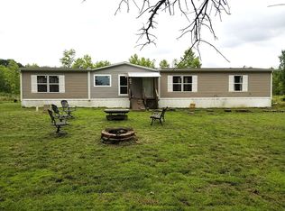 1529 Red Bridge Rd, Peebles, OH 45660