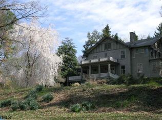 501 Park Hl, Charlottesville, VA 22902