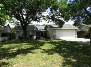 2044 Stonybrook Dr, Red Bluff, CA 96080