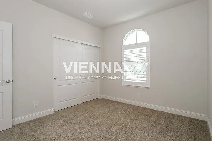 249 Rochdale St — Photo 14