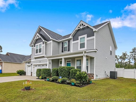 3rd image of 1074 Saint Johns Loop