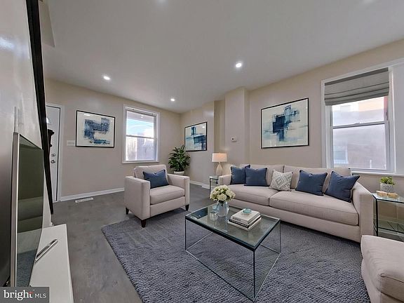 2nd image of 5943 Summer St