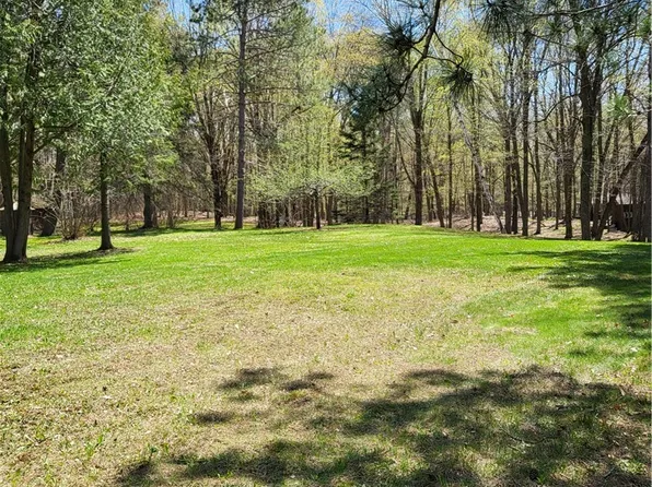 1275 Wickre Drive, Cumberland, WI 54829