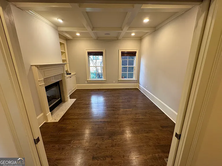 1092 McLynn Ave NE — Photo 20
