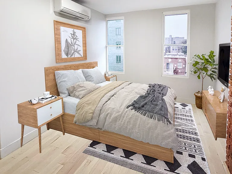 680 Hart St #2 — Photo 3