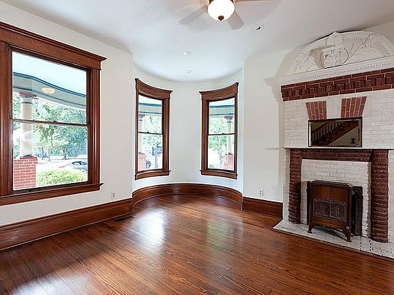 Round turret adds so much distinction to the living room and plenty of space.