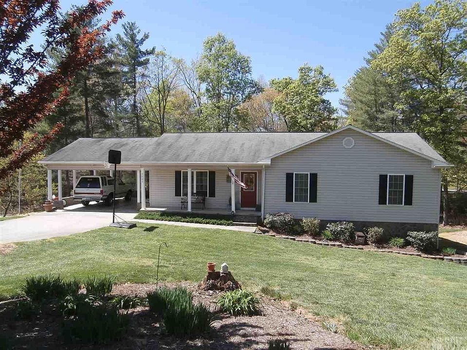 1st image of 2002 Lee Roy Ln SE