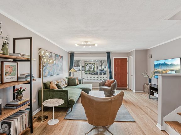 4th image of 508 S Lombard Ave