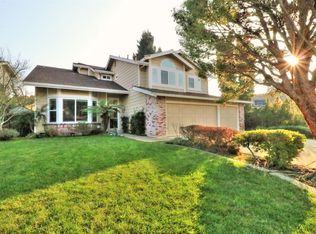 6 Vista Alegre Ct, Sacramento, CA