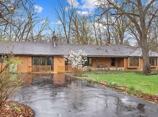9003 W Hillcrest Ln, Palos Park, IL