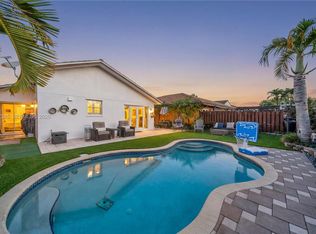 Natalie Homes, Miami, FL 33186