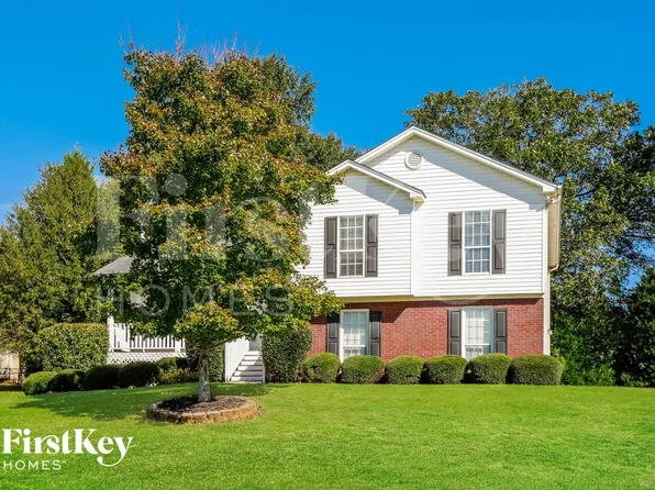 453 Jasmine Dr, Winder, GA 30680