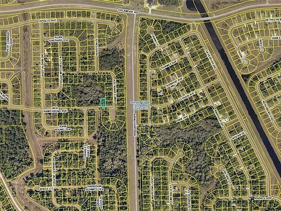 5th image of 238 Neil Armstrong Ave