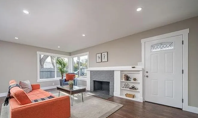 6834 Nestle Ave — Photo 4