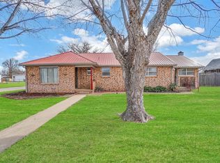 510 S Magnolia Ave, Erick, OK 73645