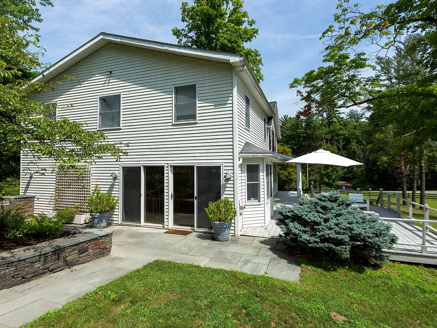 4 bed, 2604 sqft, $7,000 — Photo 4