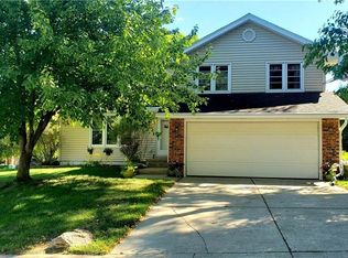4843 70th Pl, Urbandale, IA 50322