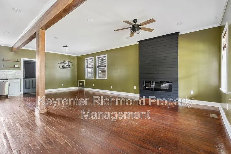 3 bed, 2.5 bath, 1572 sqft, $2,500 — Photo 4
