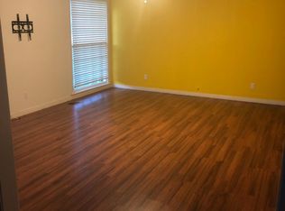 1018 W Avenue G, Garland, TX 75040