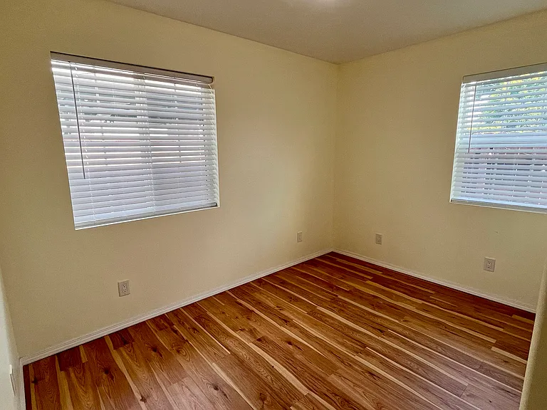 17015 S Denker Ave #B — Photo 4