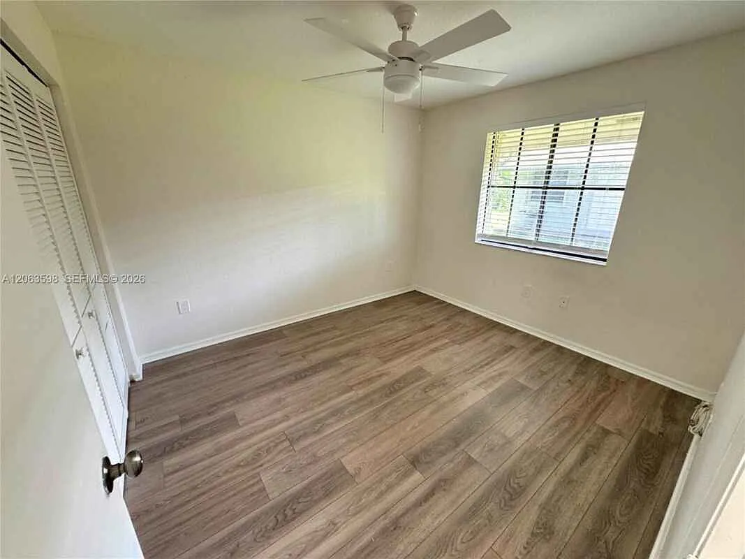 5637 Taft St # 5637 Hollywood, Fl 33021 — Photo 3