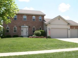 5685 Kinsale Dr, Fitchburg, WI 53711