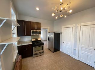 2000 S Leavitt St #2B, Chicago, IL 60608
