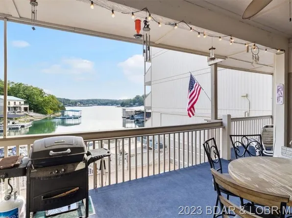 46 Aqua Fin Dr #2B, Lake Ozark, MO 65049