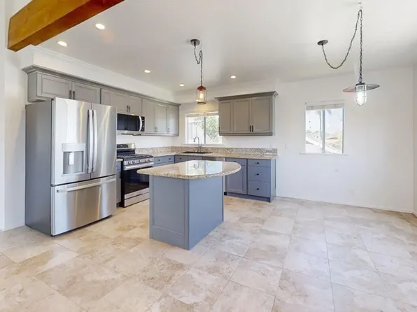 2BD/1BA Apartment in Belmont Heights, 630 Mira Mar Ave, Long Beach, CA 90814