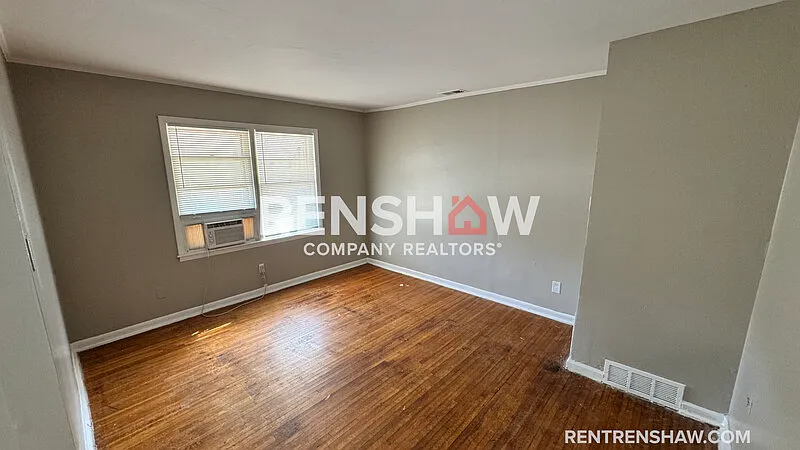 3 bed, 1.0 bath, 1248 sqft, $1,195 — Photo 2