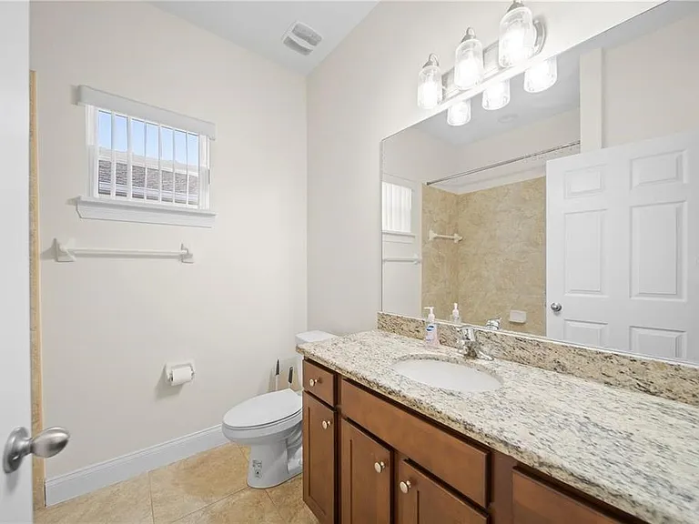 14 Ferguson Dr — Photo 10