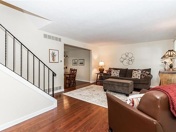 4th image of 21 Sugarmills Cir