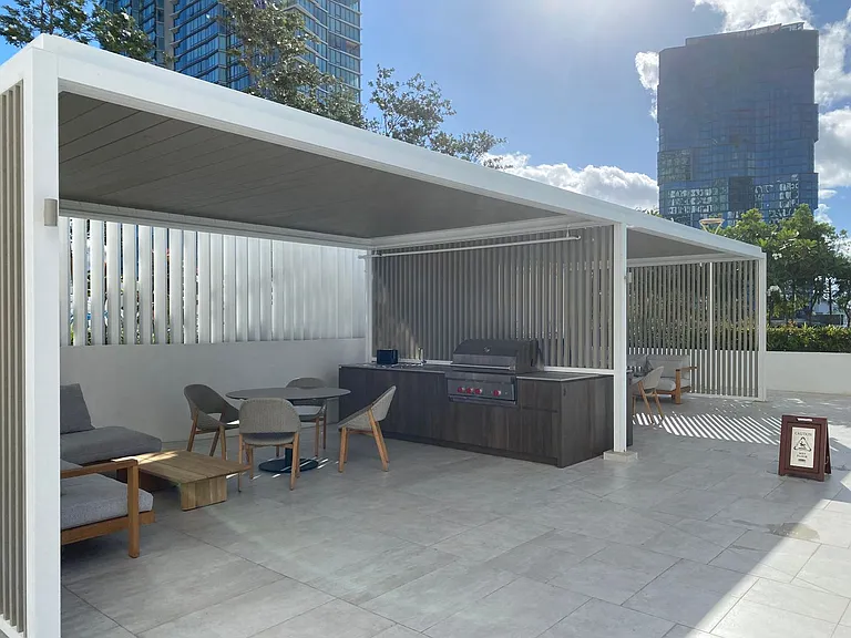 1000 Auahi St #726 — Photo 9