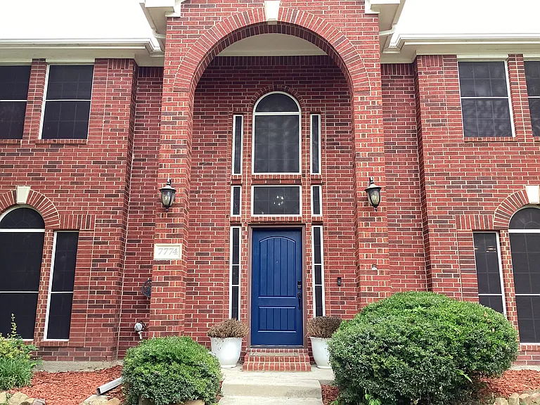 7774 Park Downs Dr — Photo 29