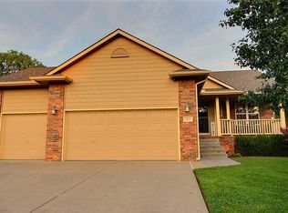 482 E Cheyenne Ct, Kechi, KS 67067