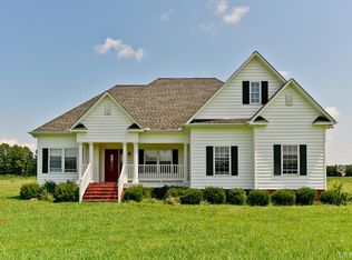 202 Sugar Run Rd, Sunbury, NC 27937