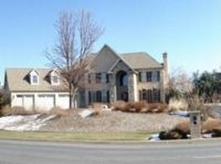 5608 Pinehurst Way, Mechanicsburg, PA 17050