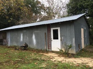 632 E Robinson Ave, Crestview, FL 32539