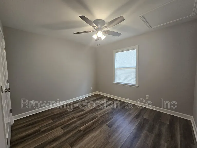 736 Baugh Rd — Photo 8