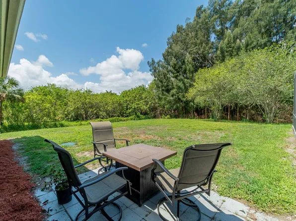 5205 S Citrus Avenue, Fort Pierce, FL 34982