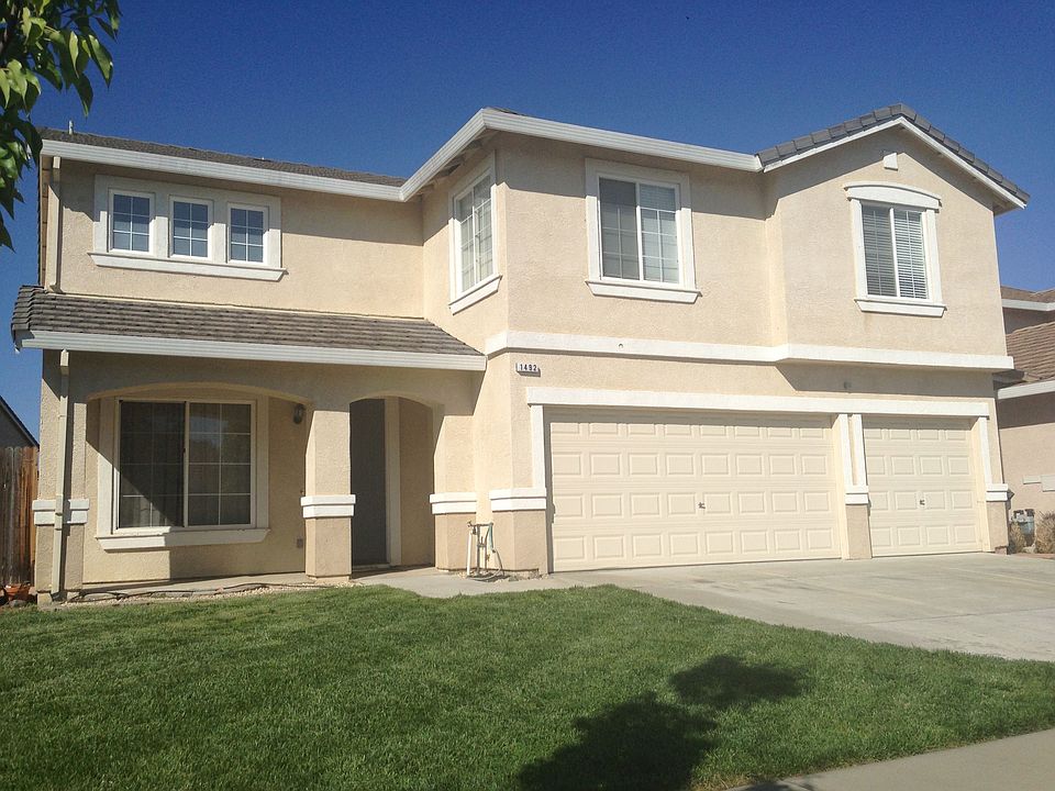 Spacious Newport Estates Home
