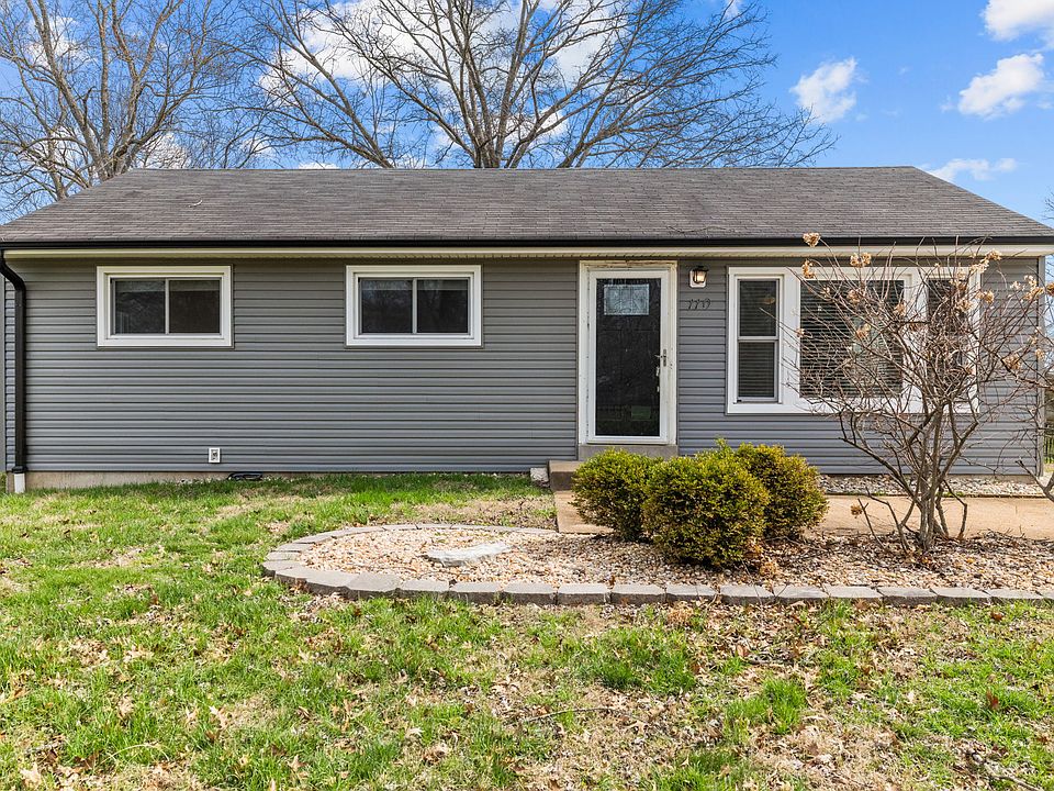 1st image of 110 Birchwood Dr