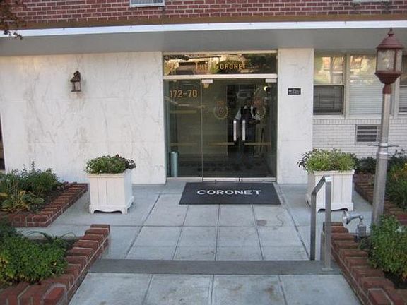2nd image of 172-70 Highland Ave #7R