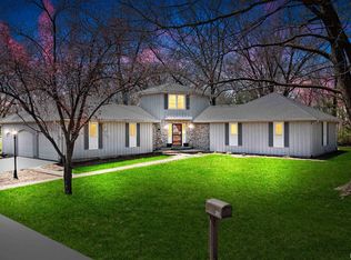 3808 Evergreen Ct, Pekin, IL 61554