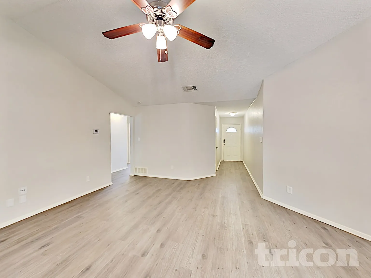 1401 Timbercrest Drive Benbrook TX — Photo 2