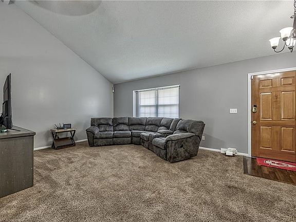 4th image of 13220 Park Hills Dr