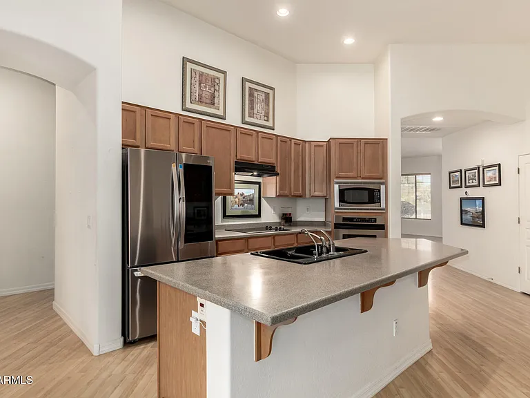 1203 E Kramer Cir — Photo 17