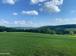 Calkins Rd, Milanville, PA 18443