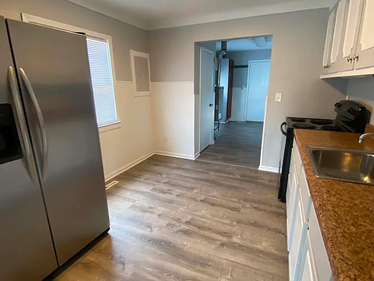 6798 Lozier Ave — Photo 16